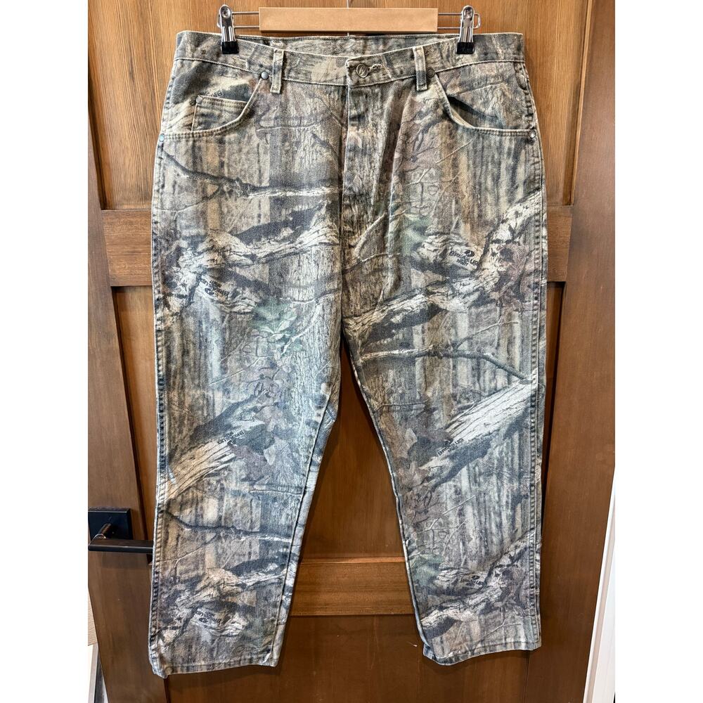 Vintage Wrangler Men's Camo Jeans Denim Pants Hunting Size 40x30 Straight Leg